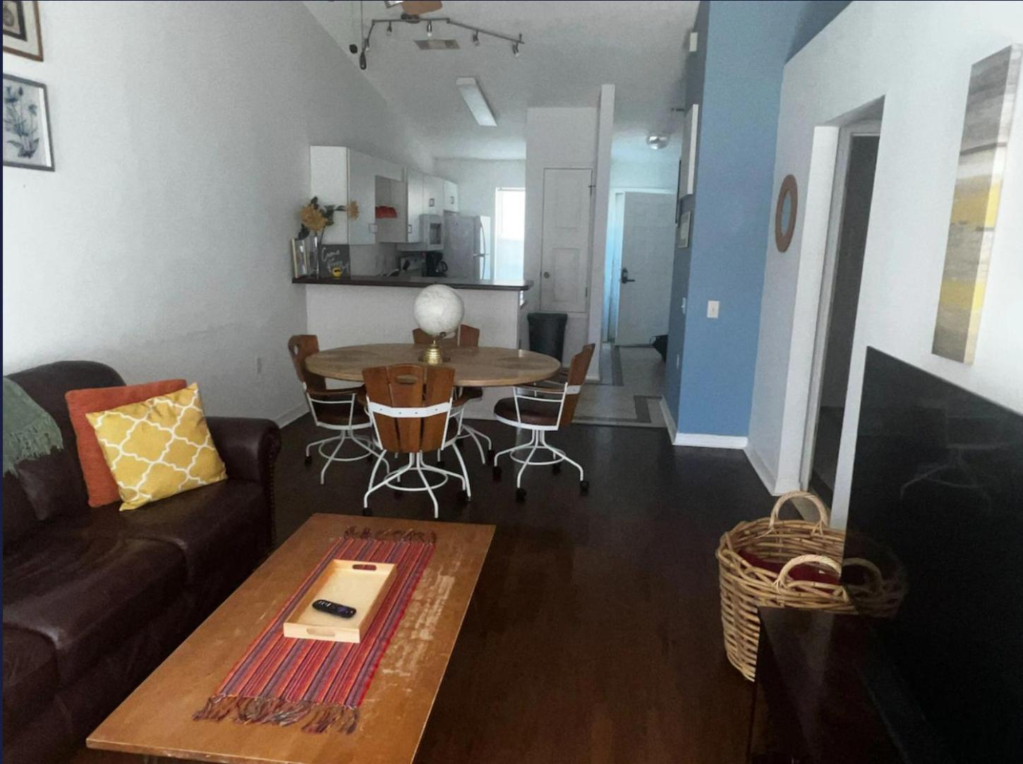 Charming 2 Bdr 1 Bath Home Fenced Byard N Pensacola Pet Friendly Close To Bases Exterior photo